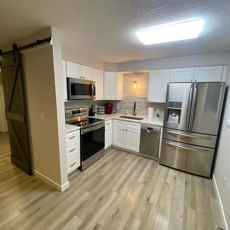 Valley Escape In Quiet Area Neighborhood سبوكان فالي المظهر الخارجي الصورة